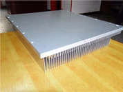 Insérer un dissipateur thermique à ailettes